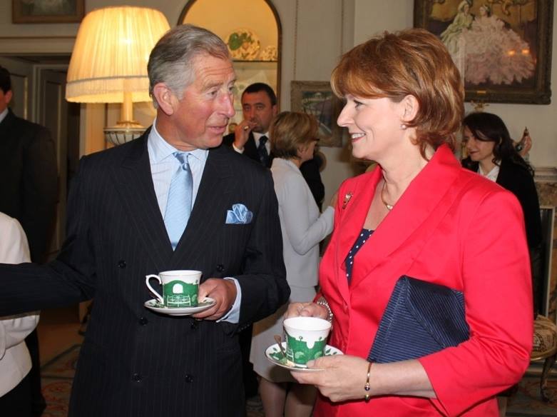 970606_10151667226550854_1201625854_n(1)