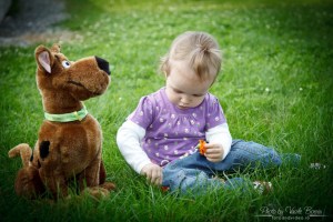 21-40-casia-distractie-in-parc_poze-copii-casia